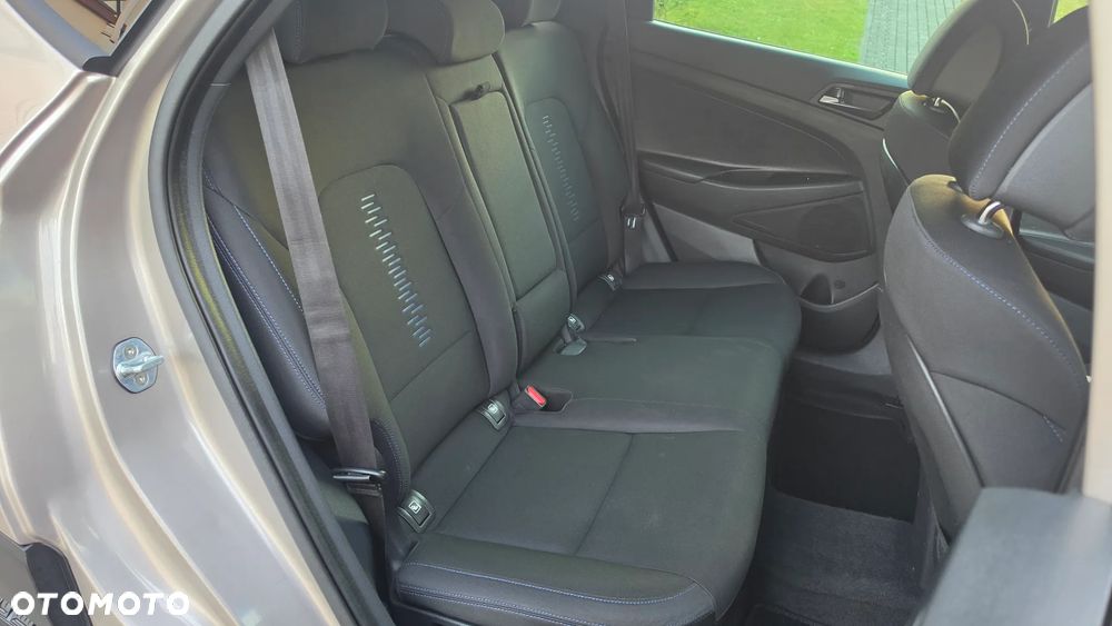 Hyundai Tucson blue 1.6 GDi 2WD Passion - 15