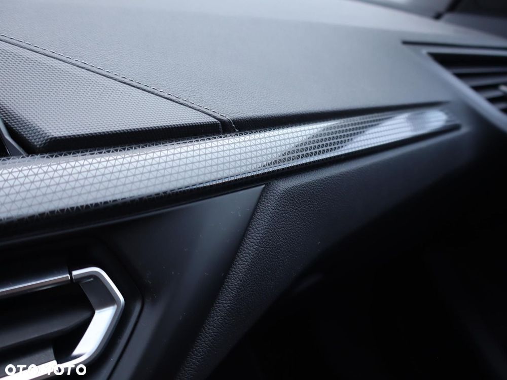 BMW Seria 1 - 15