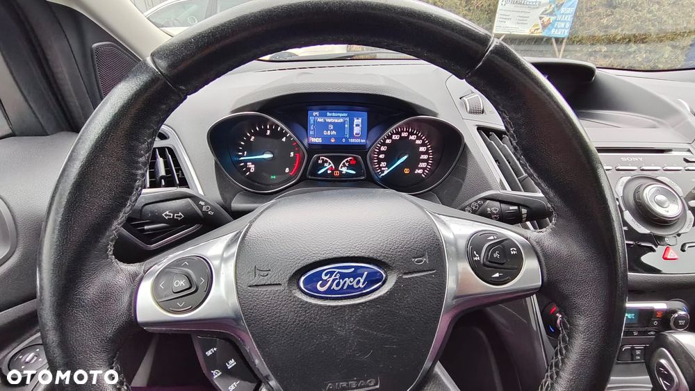 Ford Kuga 2.0 TDCi 4x4 Titanium - 11