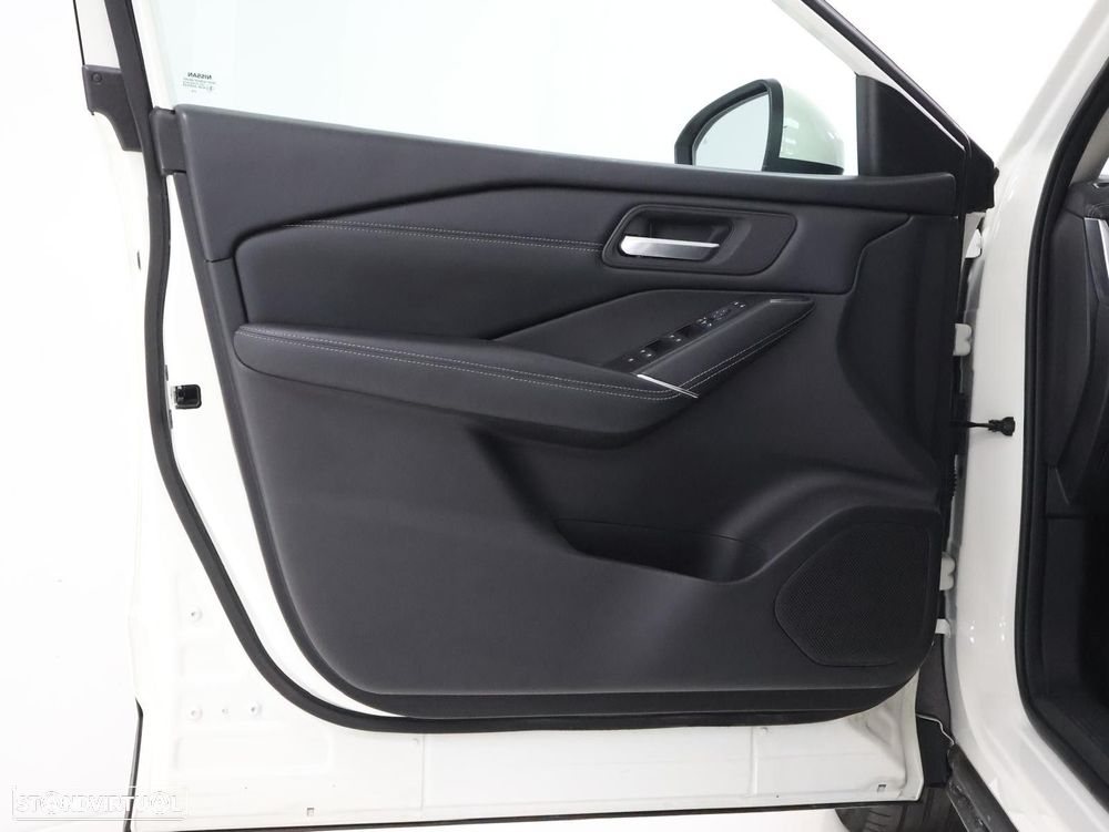 Nissan Qashqai - 11