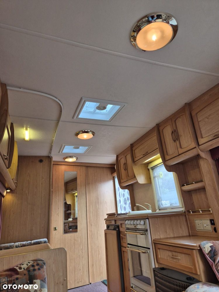SWIFT Challenger 530 SE - 29