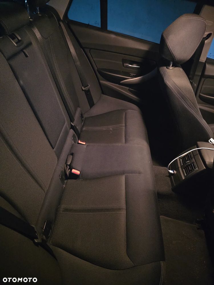 BMW Seria 3 - 9