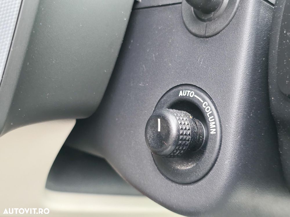 Jaguar XF 2.0 Turbo - 34