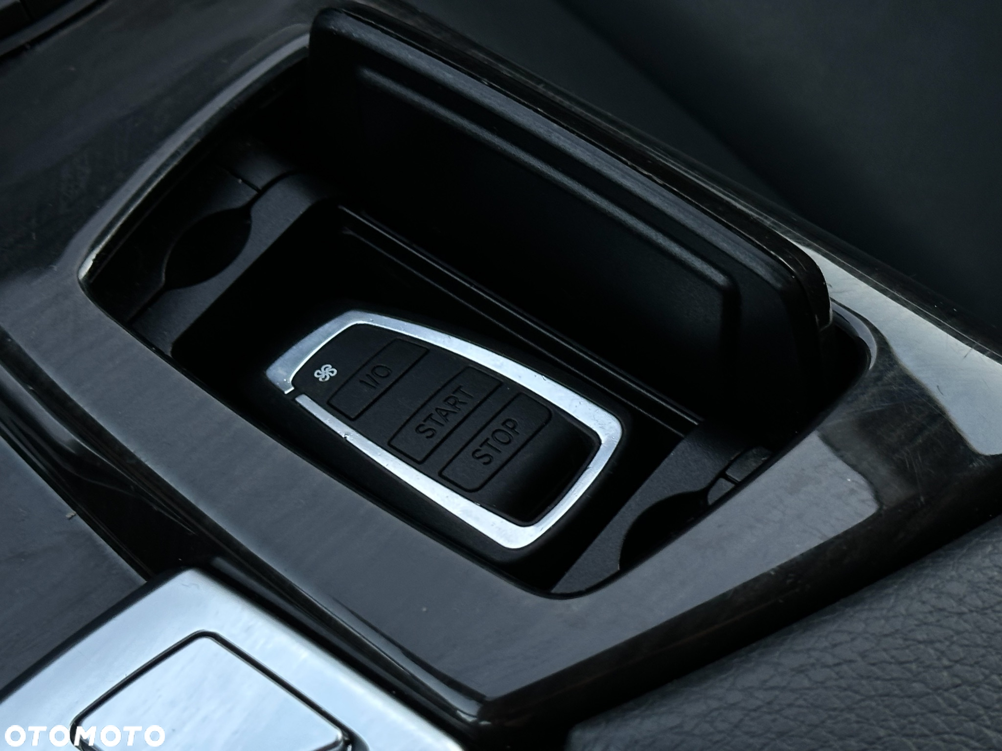 BMW Seria 5 530d xDrive Luxury Line - 21