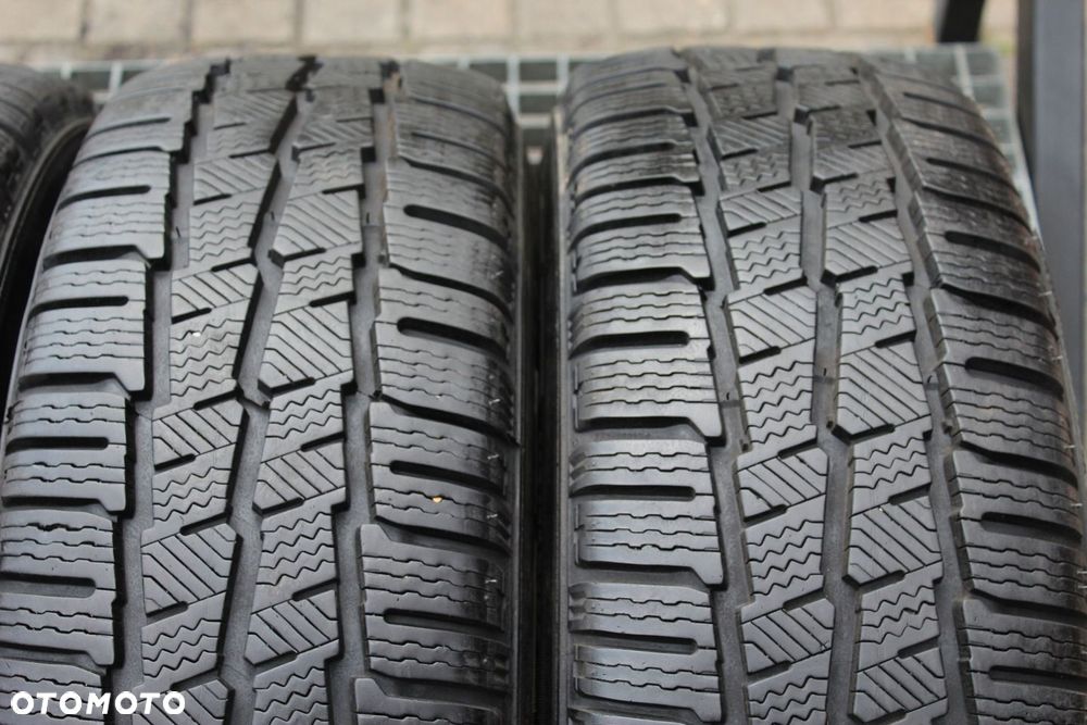 4x 225/70R15C MICHELIN AGILIS ALPIN 112/110R 16r 9mm - 2