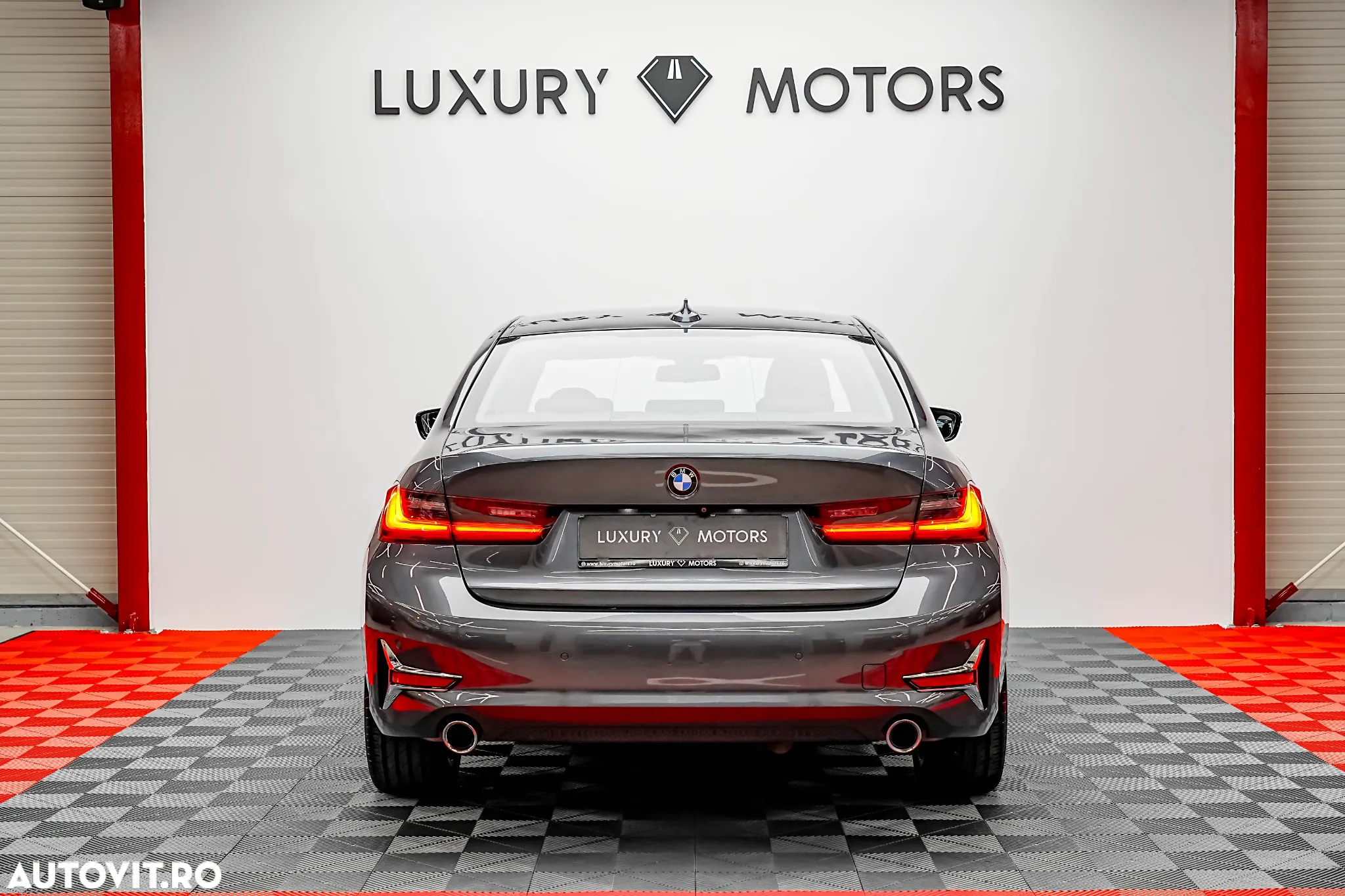 BMW Seria 3 320d Aut. xDrive - 13