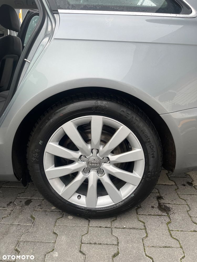 Audi A4 Avant 2.0 TDI - 12