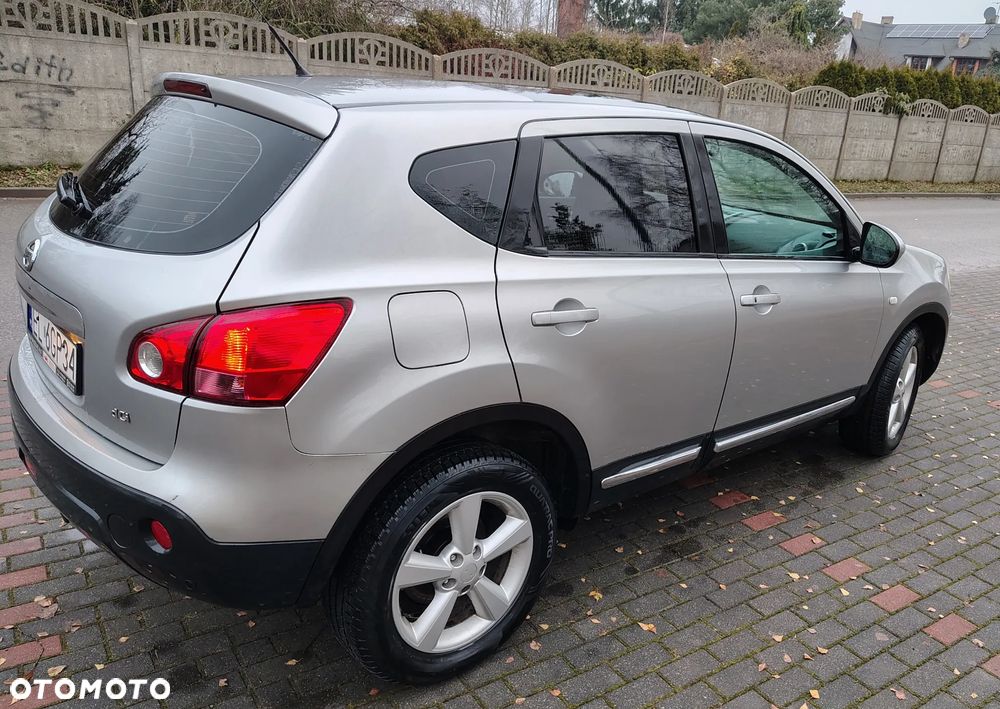 Nissan Qashqai 2.0 dCi DPF acenta - 3