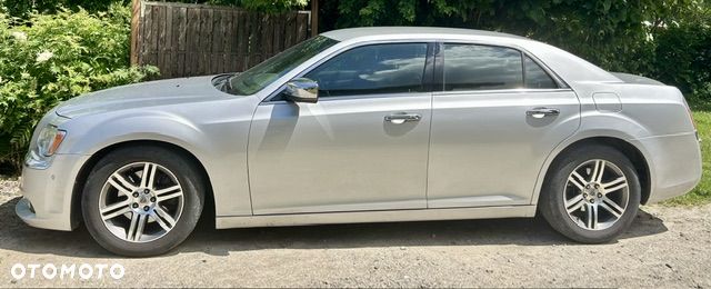 Lancia Thema 3.0CRD Platinum - 4