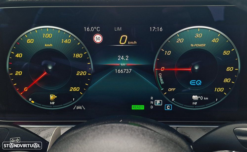 Mercedes-Benz E 300 de 9G-TRONIC AMG Line - 34