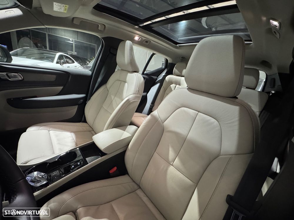 Volvo XC 40 1.5 T5 PHEV Inscription - 31