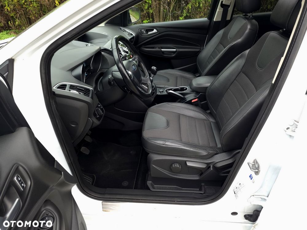 Ford Kuga 2.0 TDCi FWD Titanium - 9
