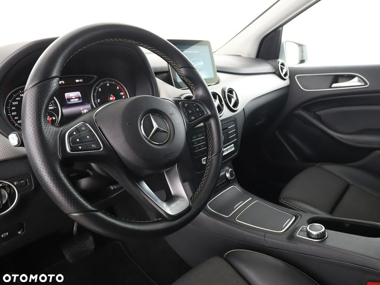 Mercedes-Benz Klasa B 180 (CDI) d 7G-DCT Urban - 15