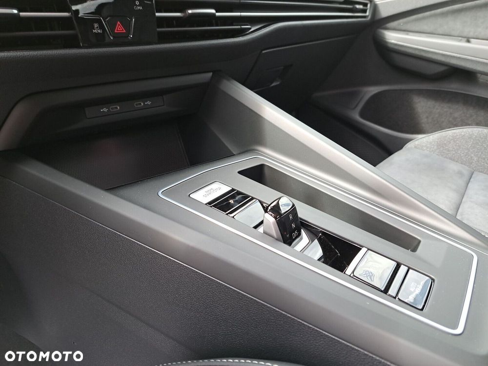 Volkswagen Golf - 16