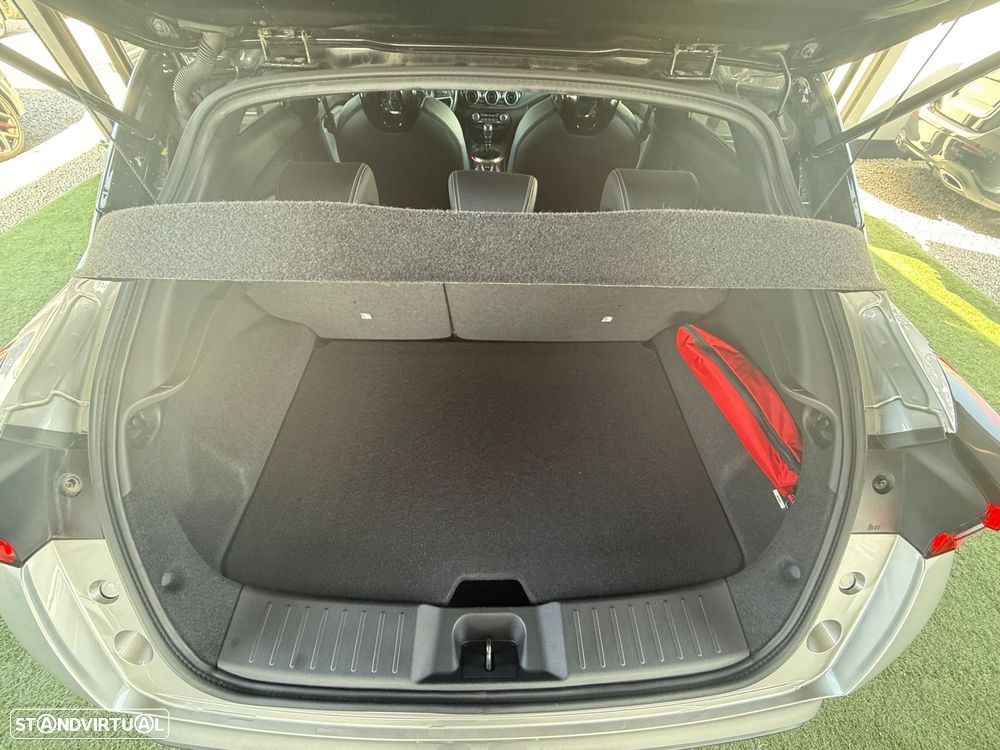 Nissan Juke 1.0 DIG-T Tekna - 55