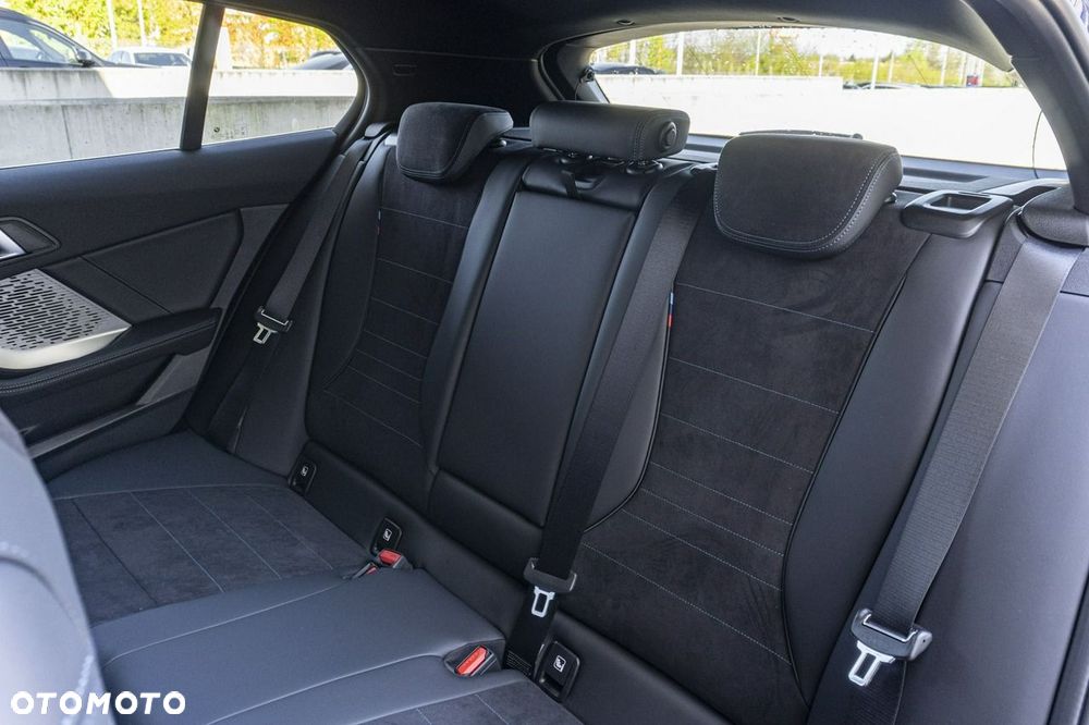 BMW Seria 1 - 27
