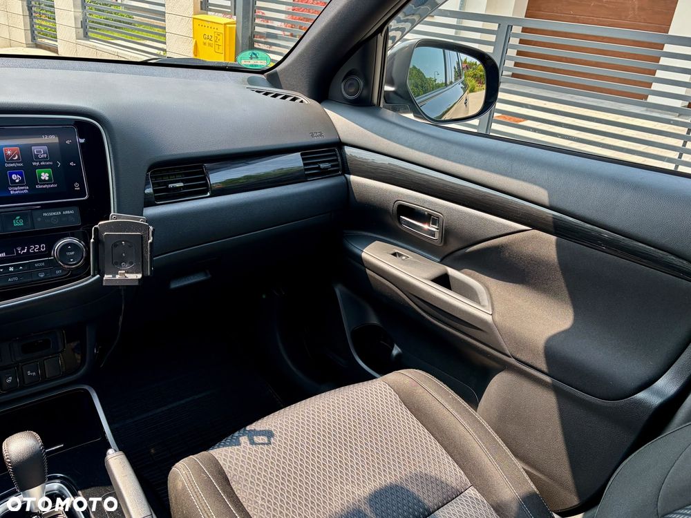 Mitsubishi Outlander 2.0 2WD CVT Diamant+ - 20