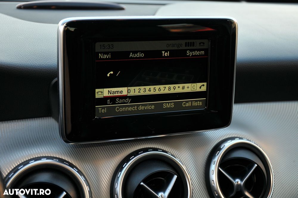 Mercedes-Benz GLA - 27