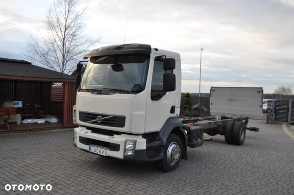 Volvo FL12 240km Rama 6,7m. Rozstaw 4,7m
