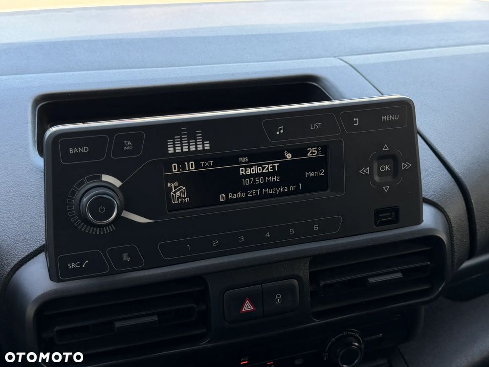 Citroën BERLINGO - 20