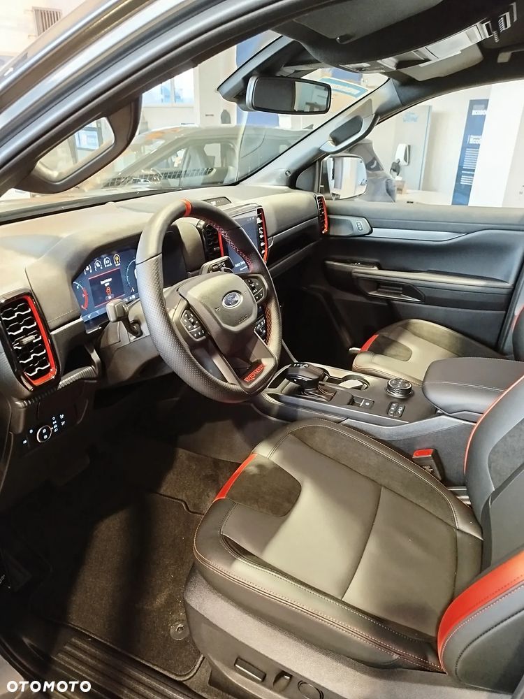 Ford Ranger Raptor - 10