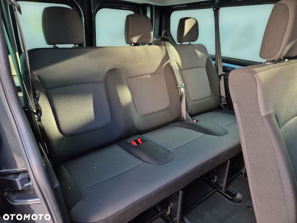 Renault trafic - 10