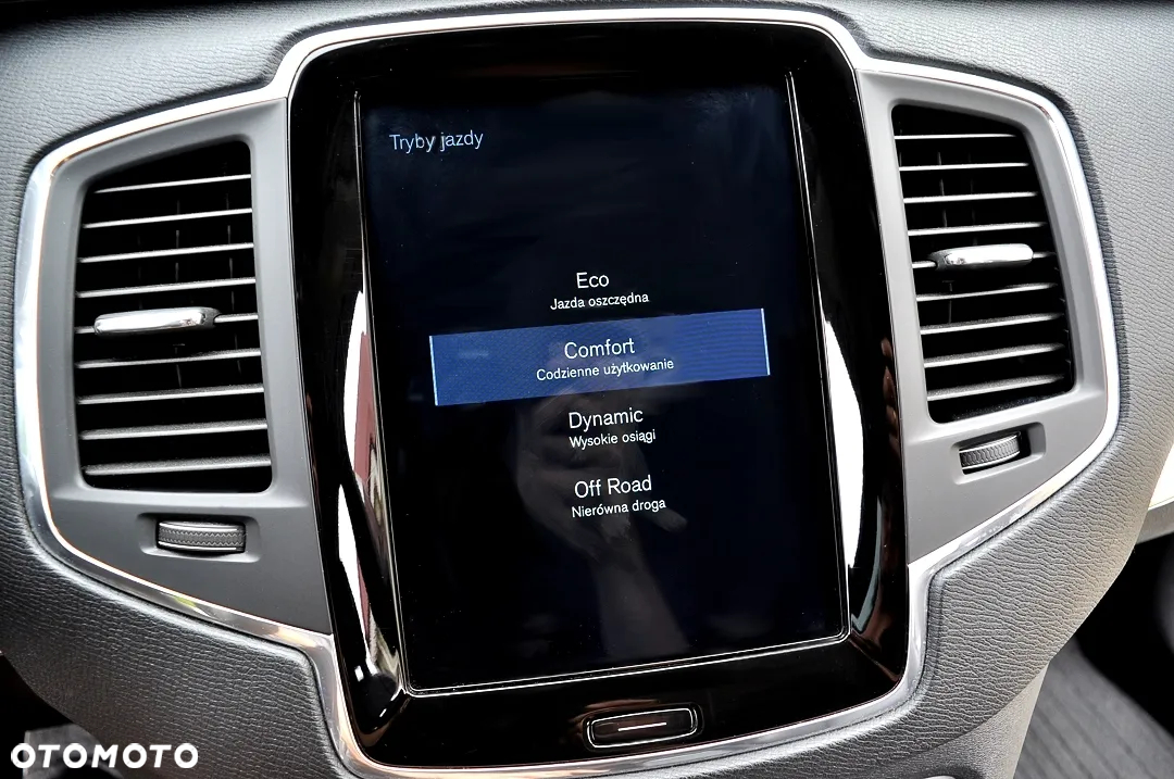 Volvo XC 90 D4 FWD Momentum 7os - 30