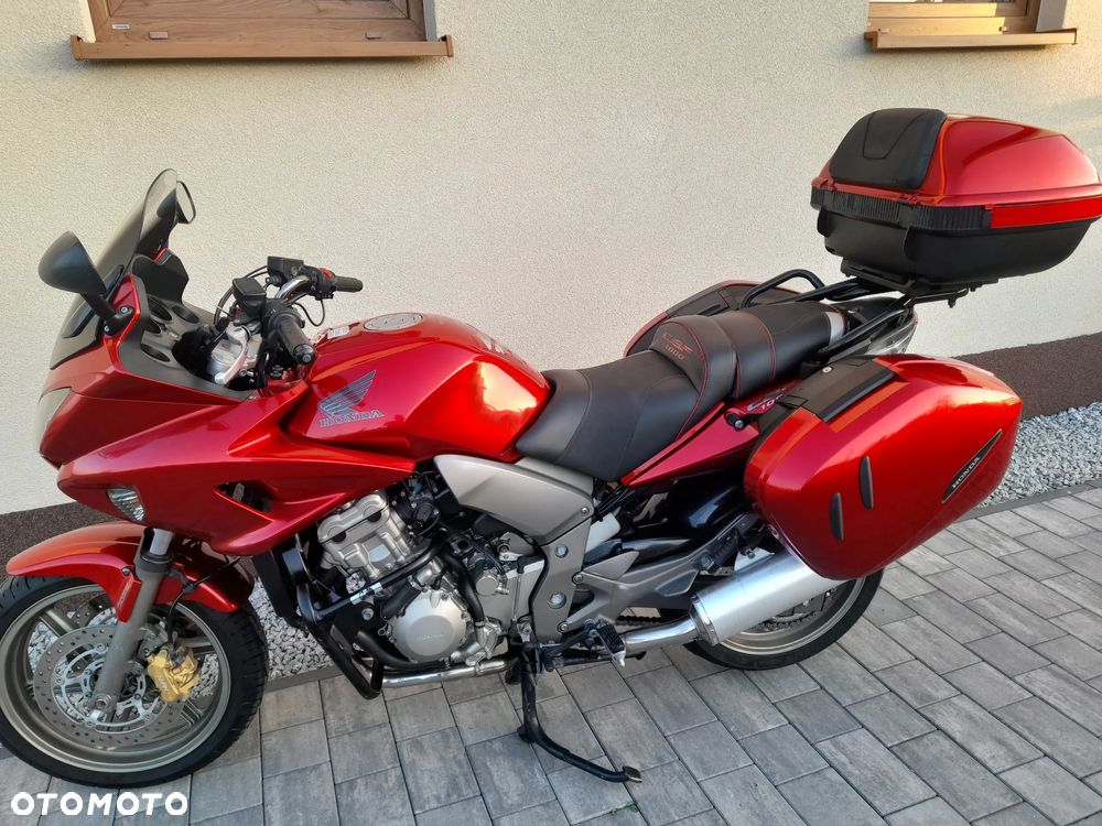Honda CBF - 22