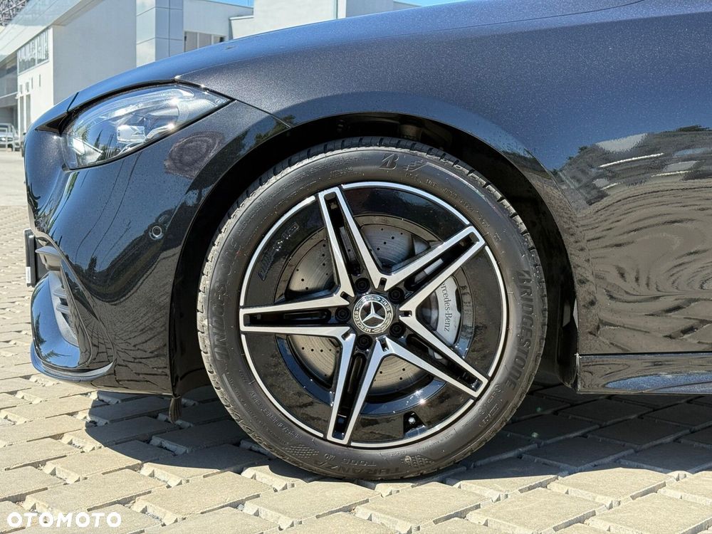 Mercedes-Benz Klasa C 180 mHEV AMG - 10