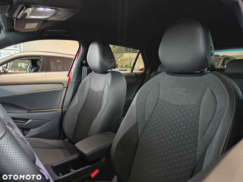 Volkswagen T-Roc 1.5 eTSI R-Line DSG - 15