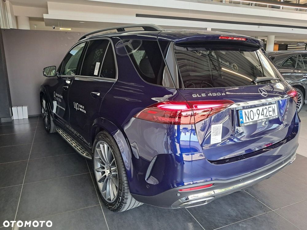 Mercedes-Benz GLE - 25
