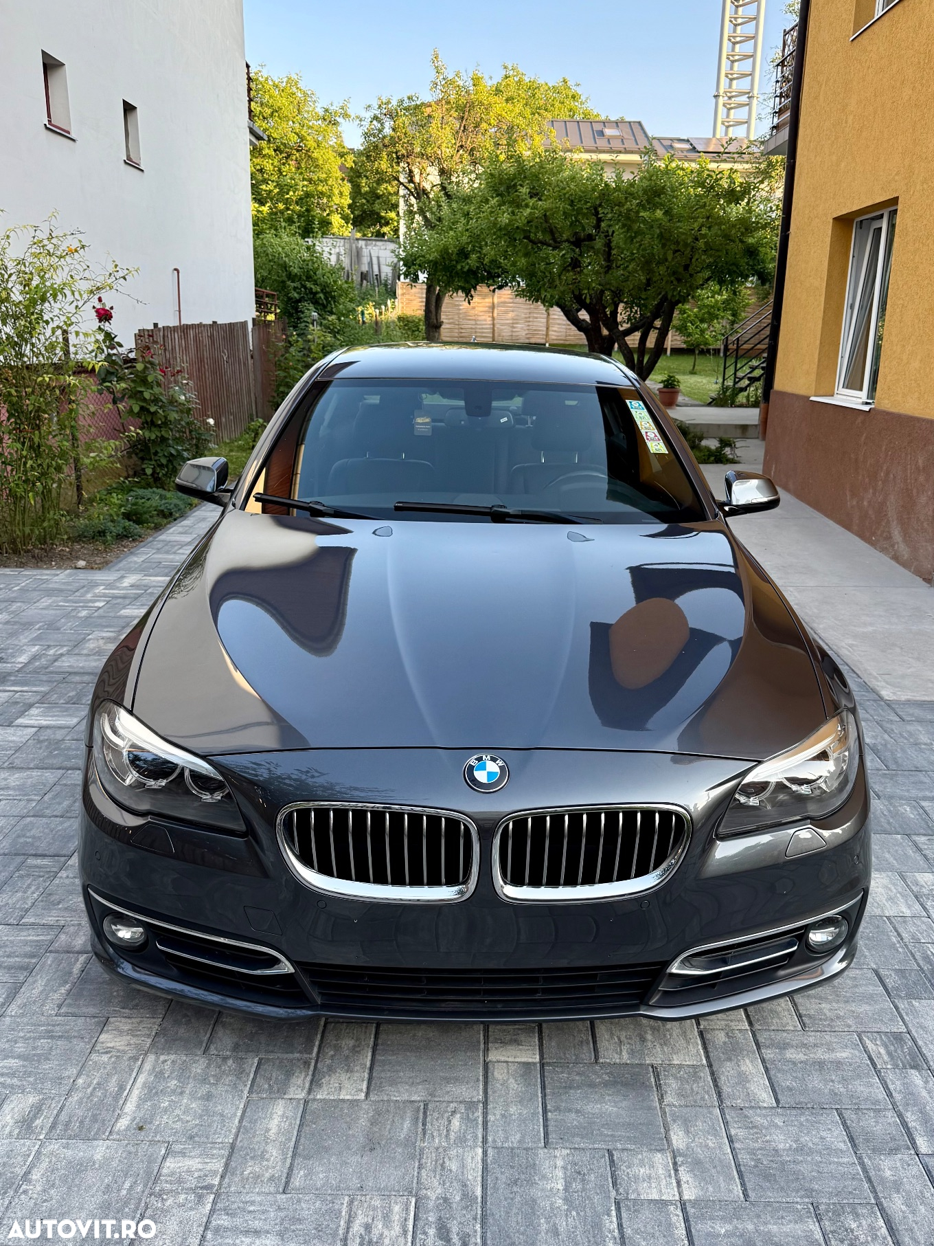BMW Seria 5 520d xDrive Aut. Luxury Line - 3