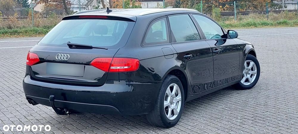 Audi A4 Avant 2.0 TDI DPF Ambiente - 20