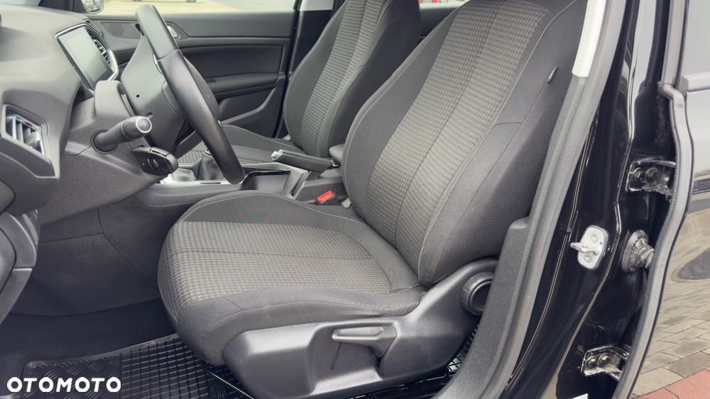 Peugeot 308 1.5 BlueHDi Active Pack Business S&S - 13