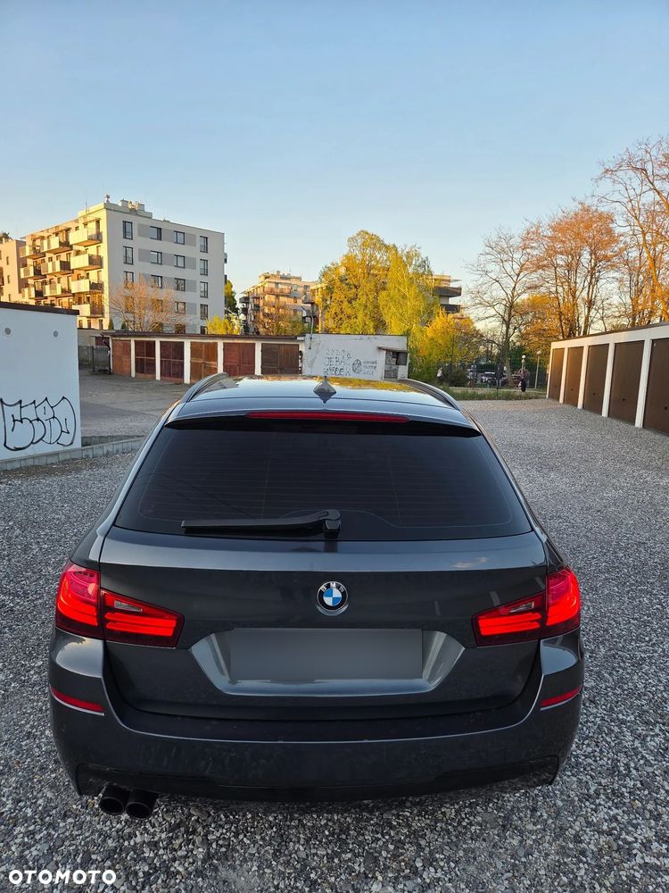 BMW Seria 5 520d - 14