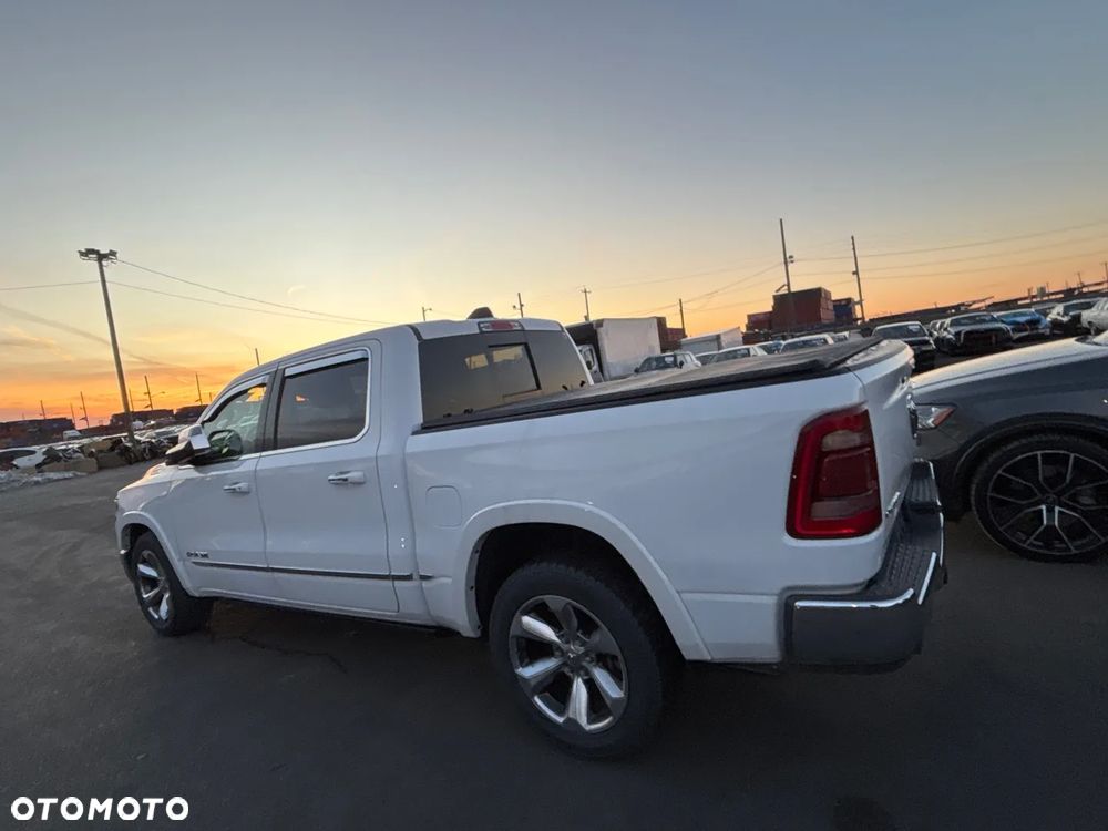 RAM 1500 Crew Cab Shortbed Limited - 7
