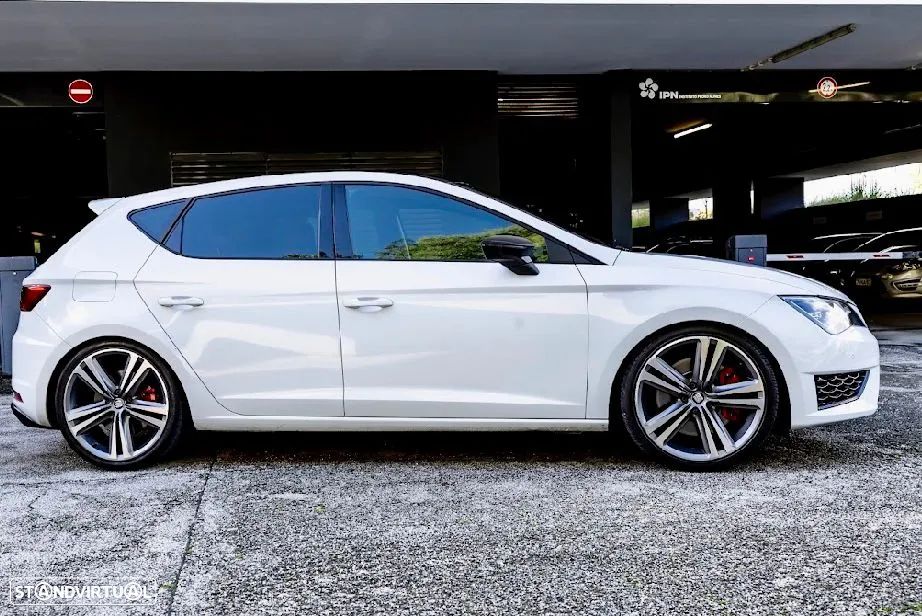 SEAT Leon 2.0 TSI Cupra DSG S/S - 3