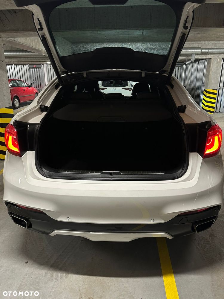 BMW X6 - 16