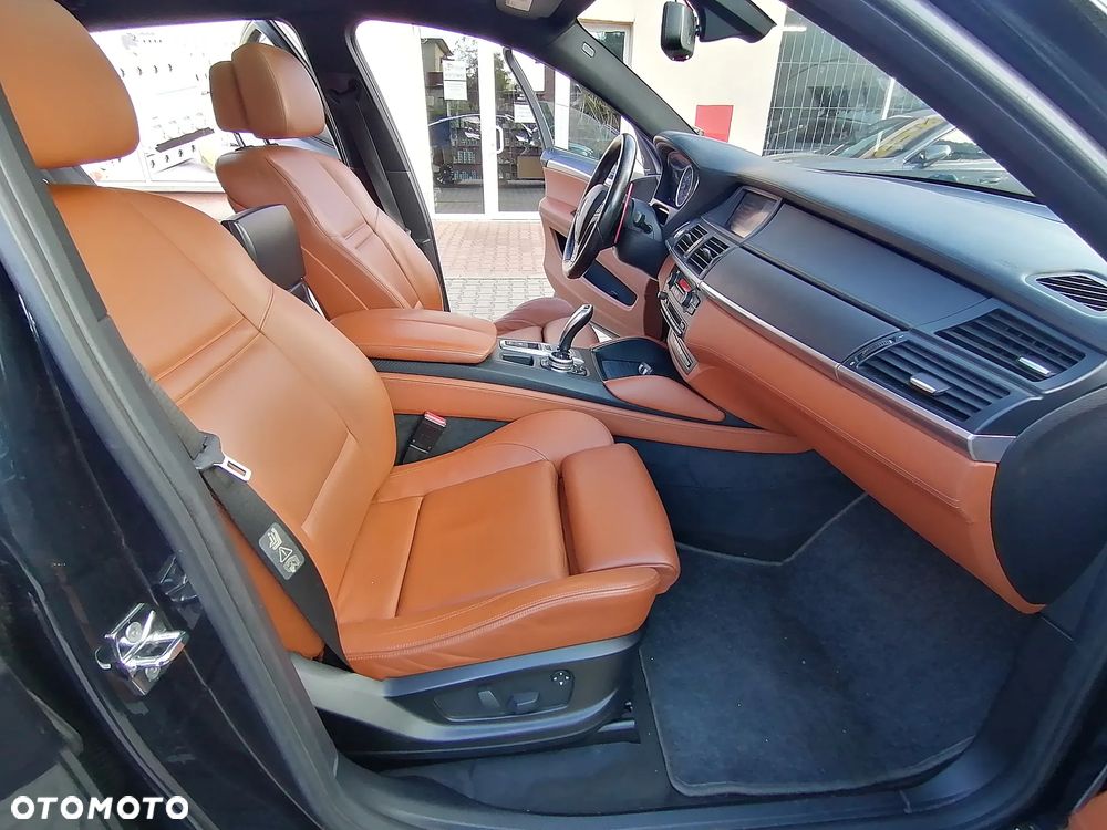 BMW X6M ver-standard - 31