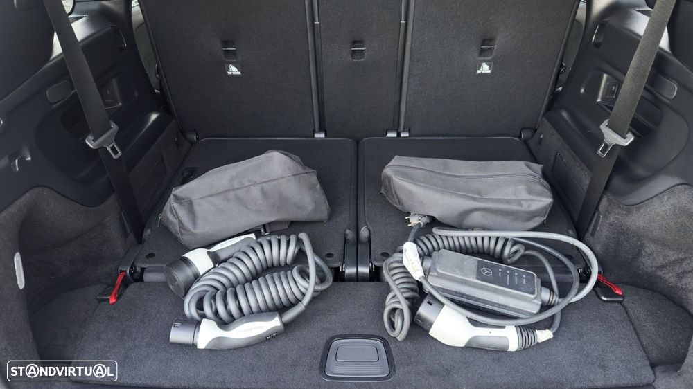 Mercedes-Benz EQB 350 4Matic AMG Line - 43