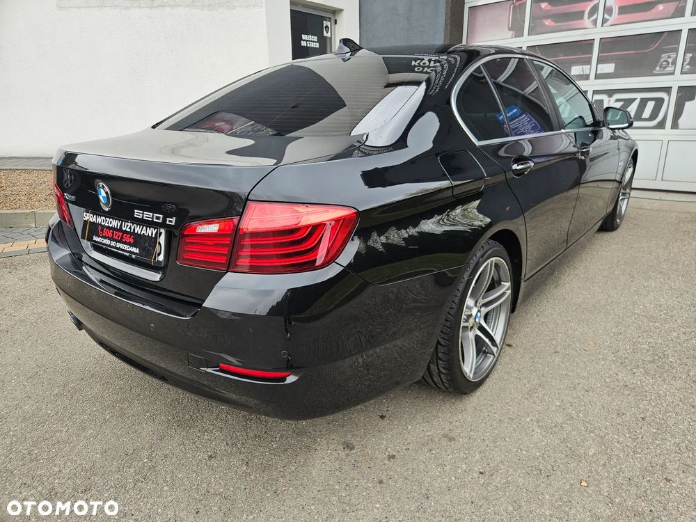 BMW Seria 5 520d xDrive Luxury Line - 8