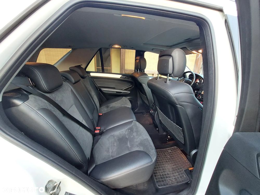 Mercedes-Benz ML 300 CDI 4-Matic - 9