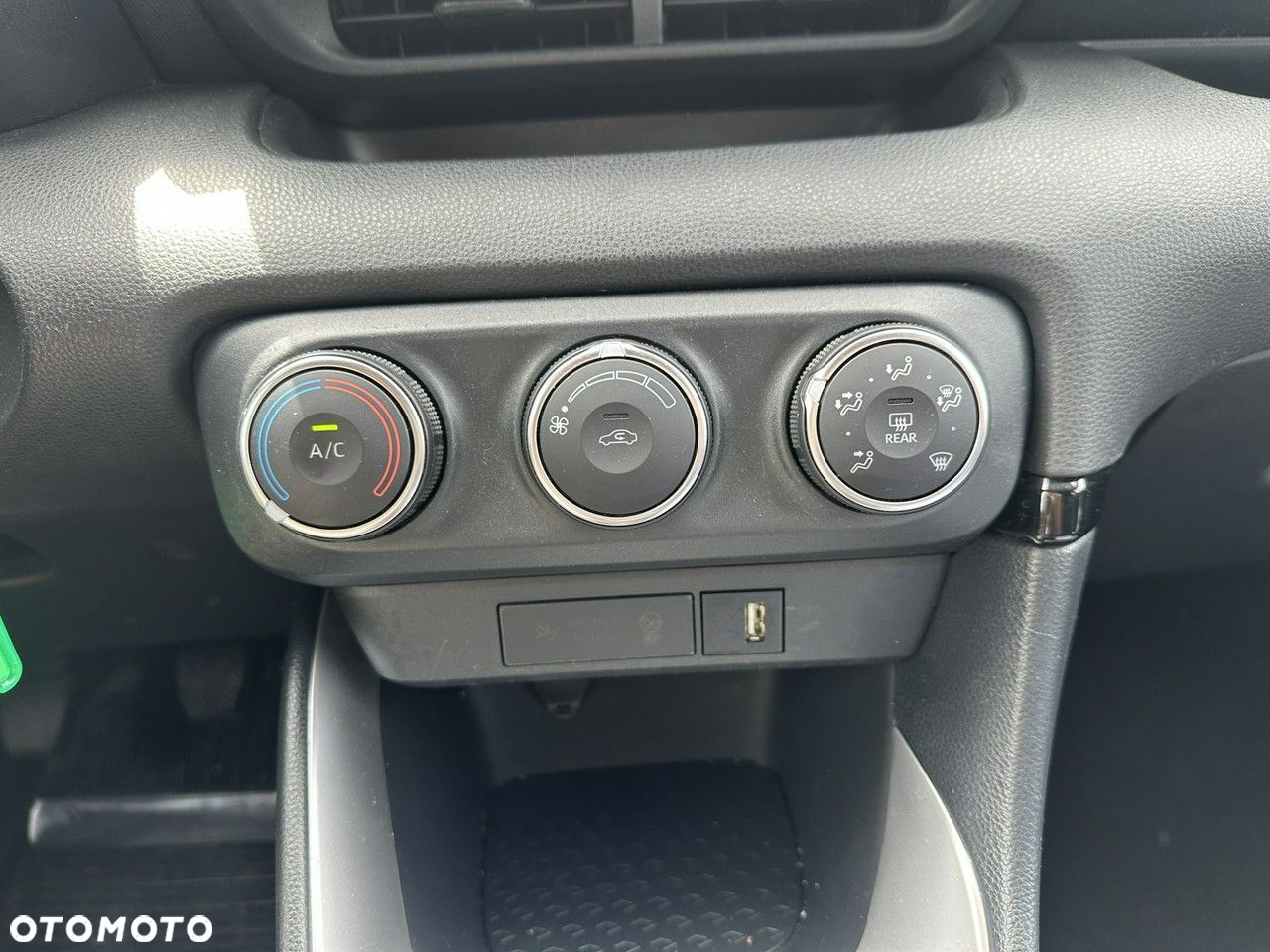 Toyota Yaris - 17