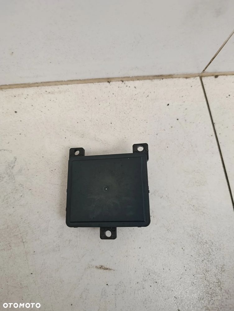 Radar sensor moduł distronic acc przód Mercedes EQB A243 W243 X243 243 lift - 2