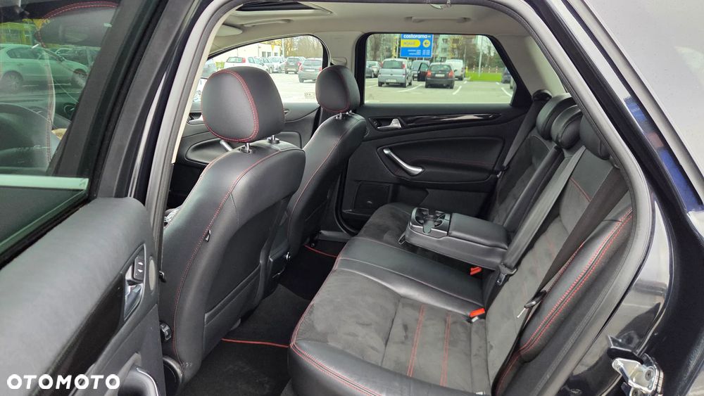 Ford Mondeo 2.0 TDCi Titanium S - 19