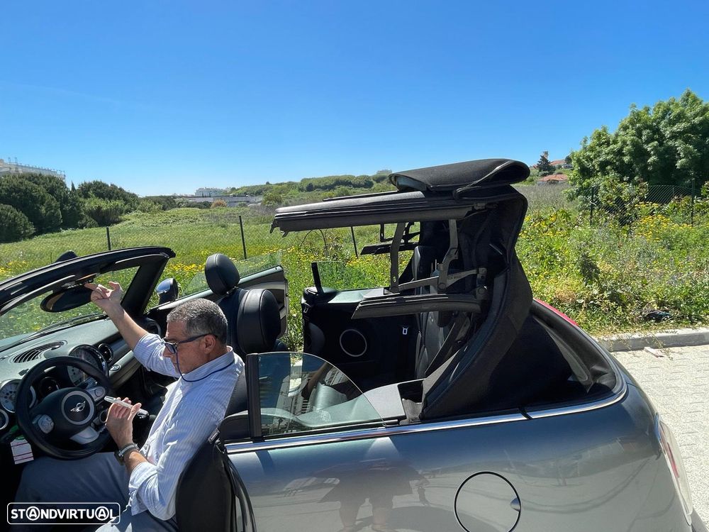 MINI Cabrio Cooper S - 16