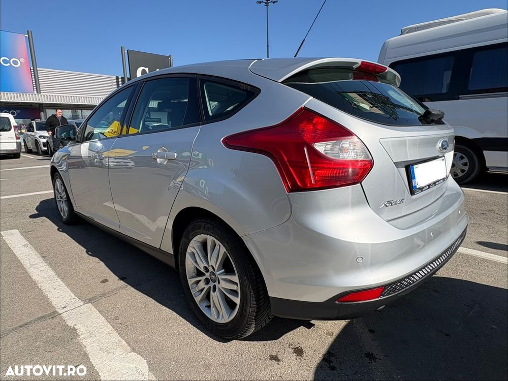 Ford Focus - 6