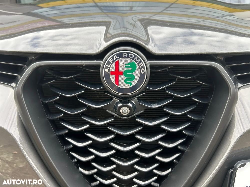 Alfa Romeo Tonale 1.5 FWD AT MHEV Veloce - 5