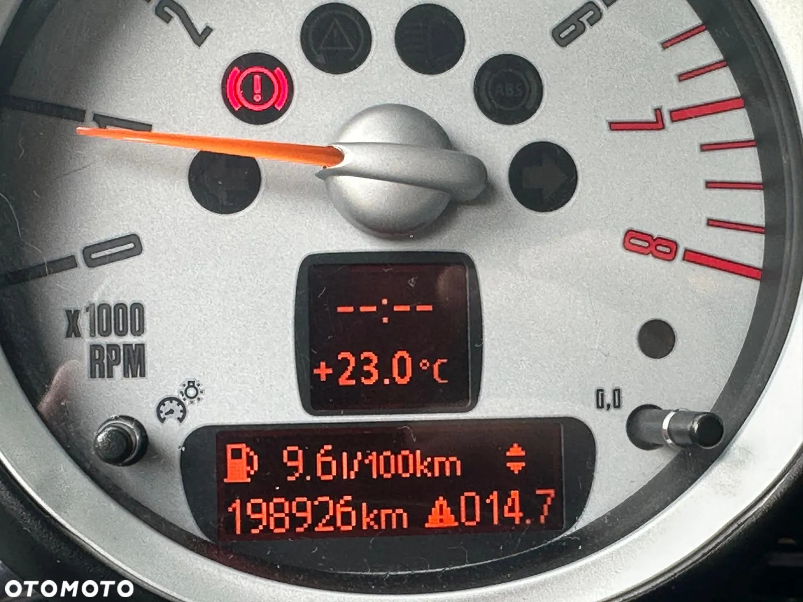 MINI Cooper Standard - 13