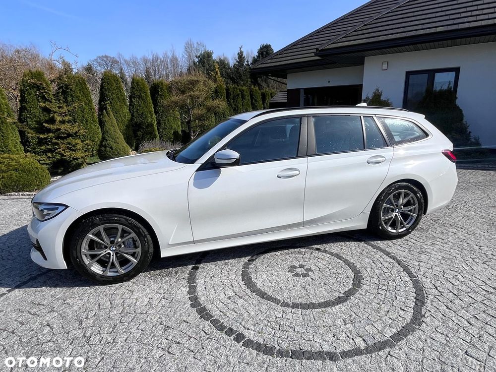 BMW Seria 3 318i Advantage - 2